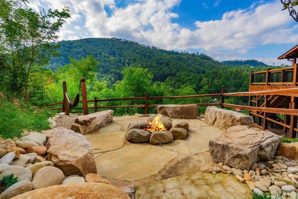 Roaring Fork Lodge Gatlinburg Exterior foto